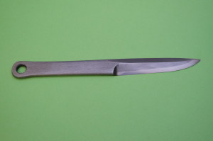 飯塚重房磨二面片刃小刀 (N4)